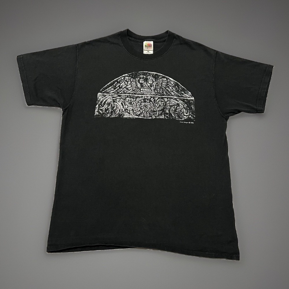 Mens Black Winged Celtic Tomb Stone Art Graphic T-Shirt Size L Grave Yard Grunge